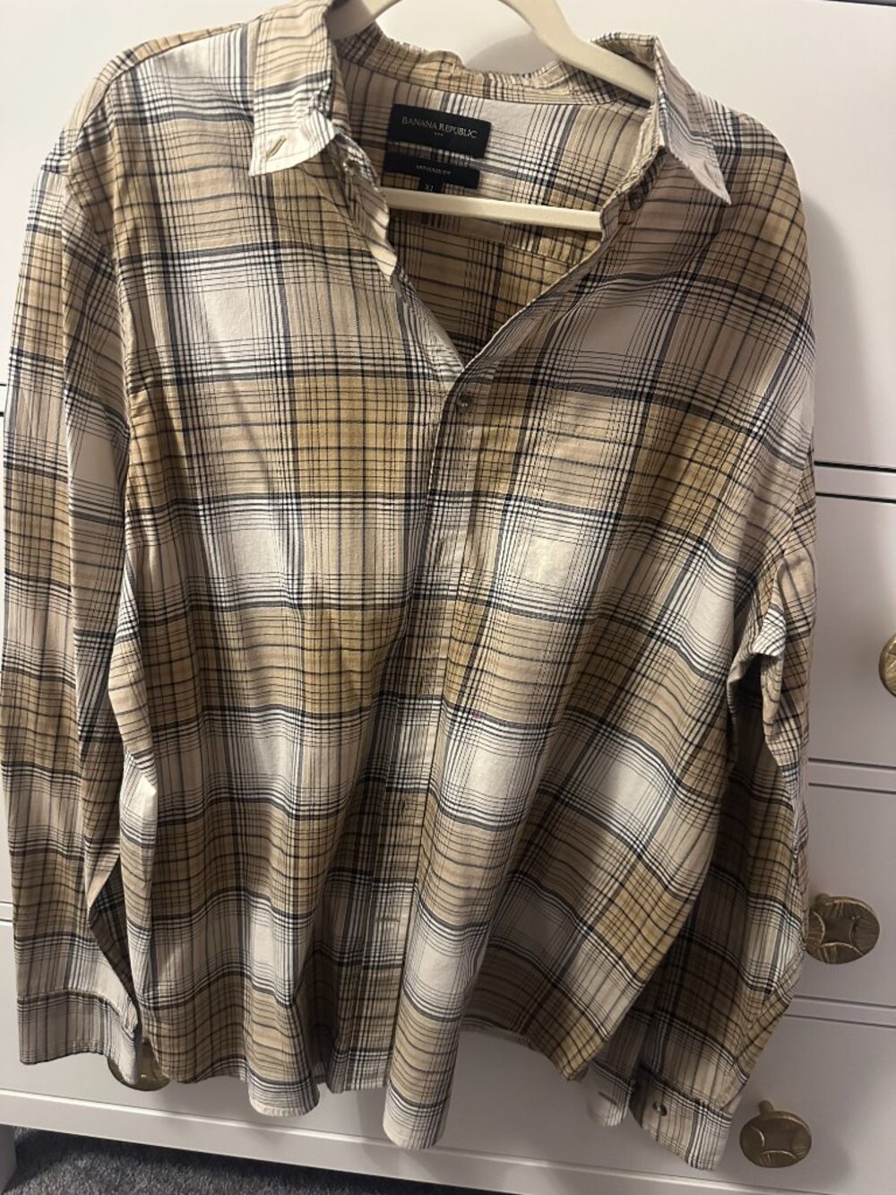 Banana Republic Untuked Fit button down XL